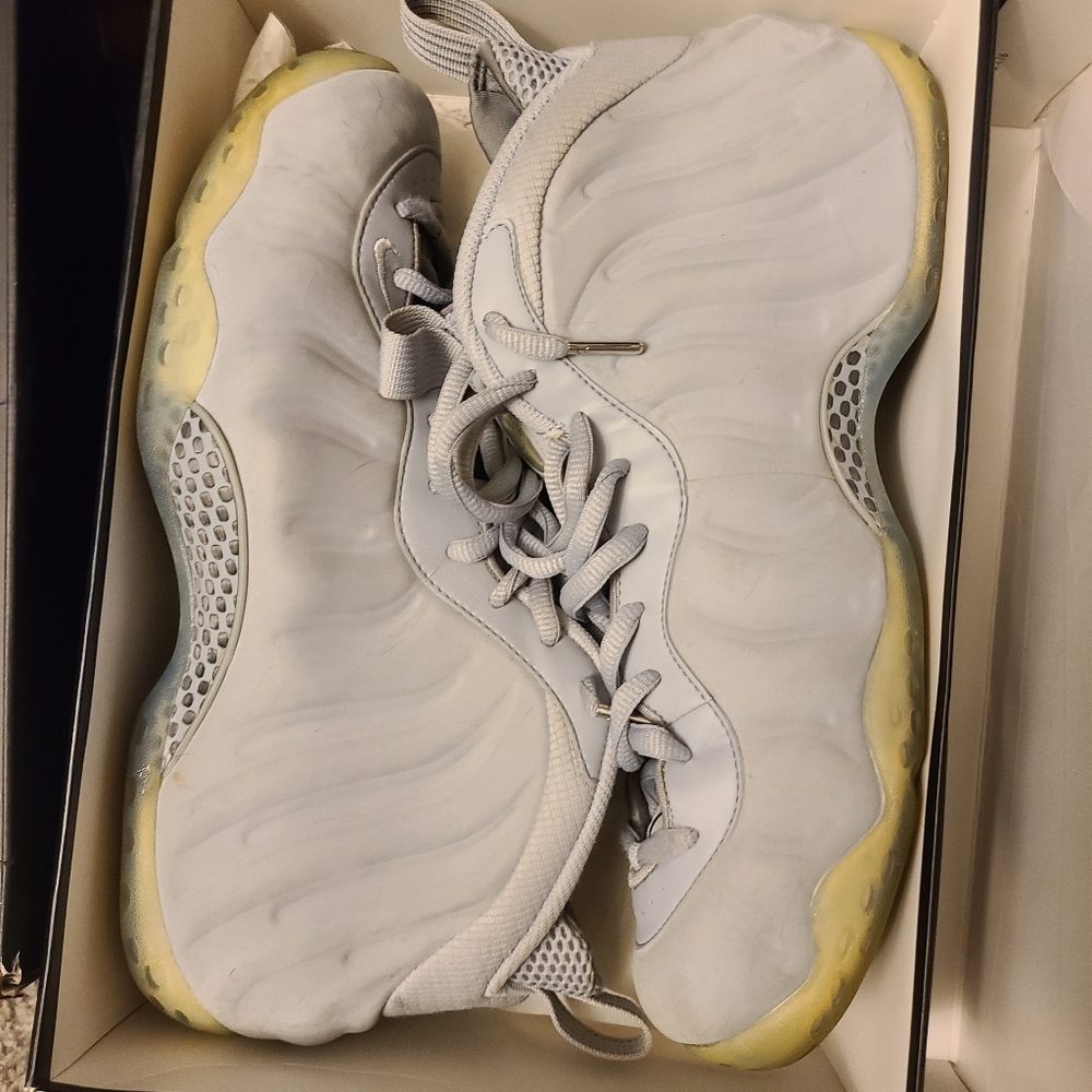 Wolf Gray Foamposites sz 12 free ship